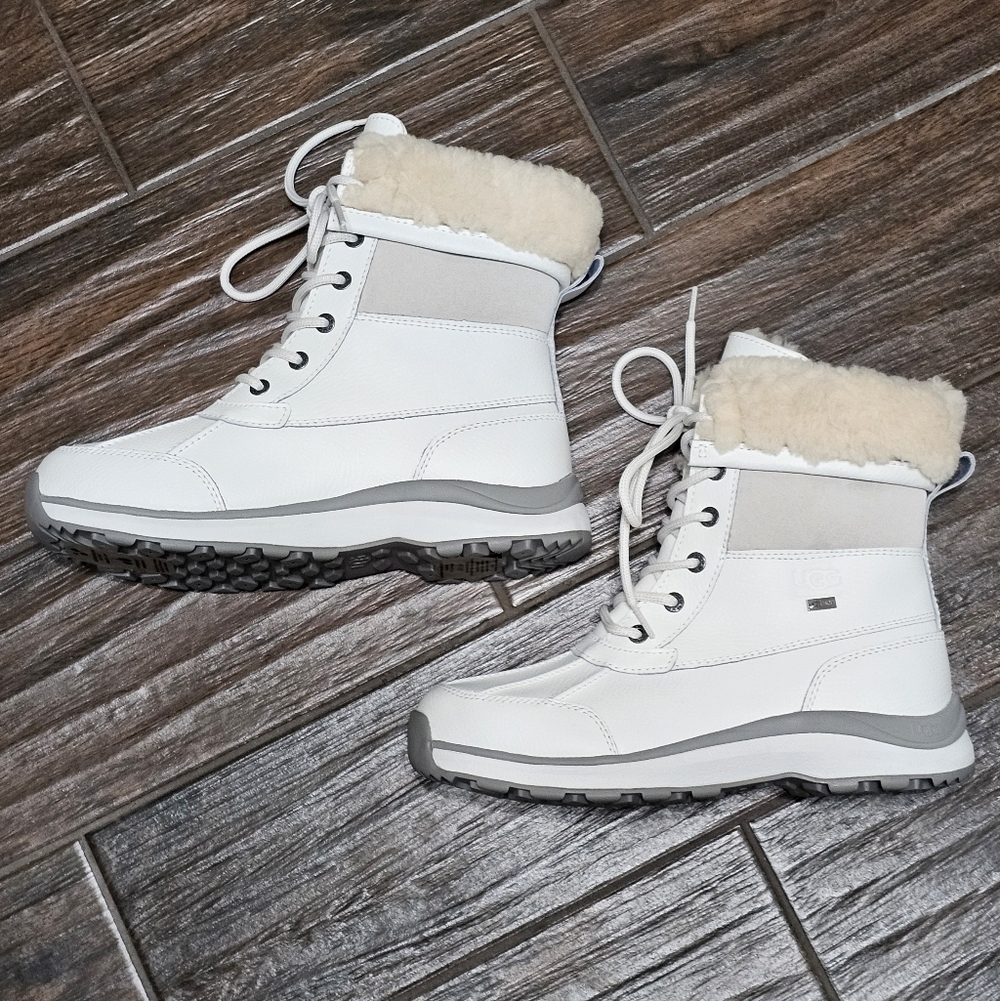 Ugg Adirondack III Quilt Boots Women's 9 Bright White/Gray - Picture 13 of 13